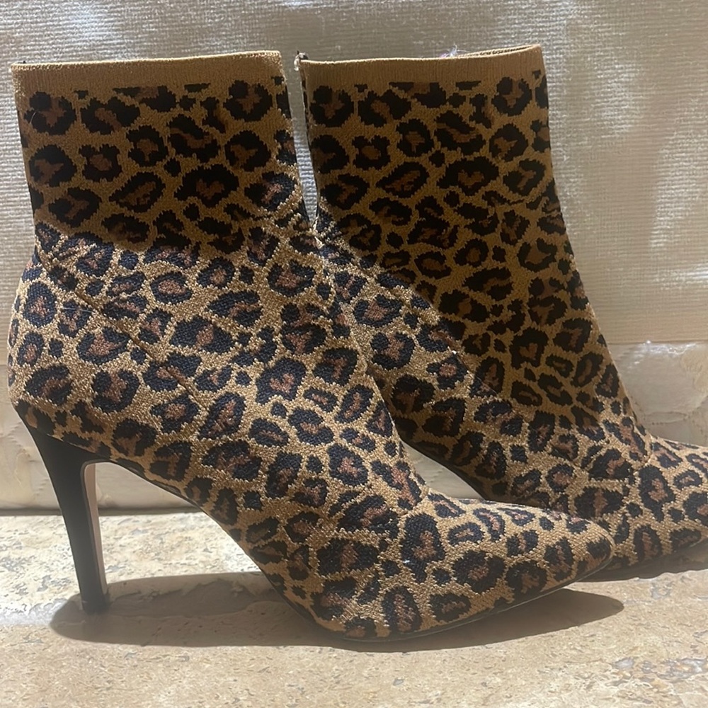 boots cheetah